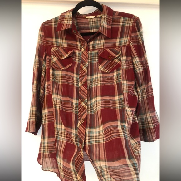 Maurices plaid shirt - Picture 3 of 4